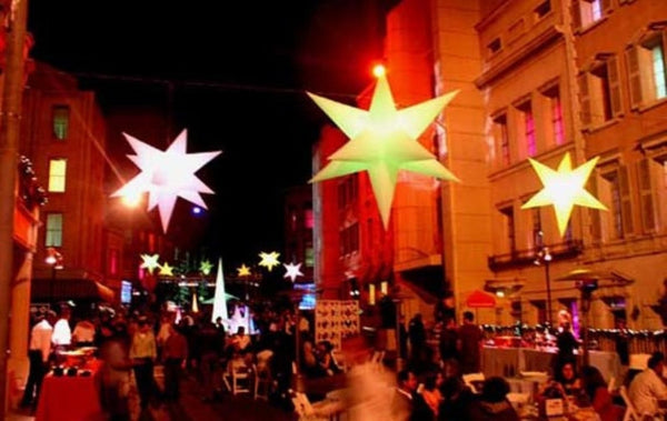 Inflatable 12 point stars